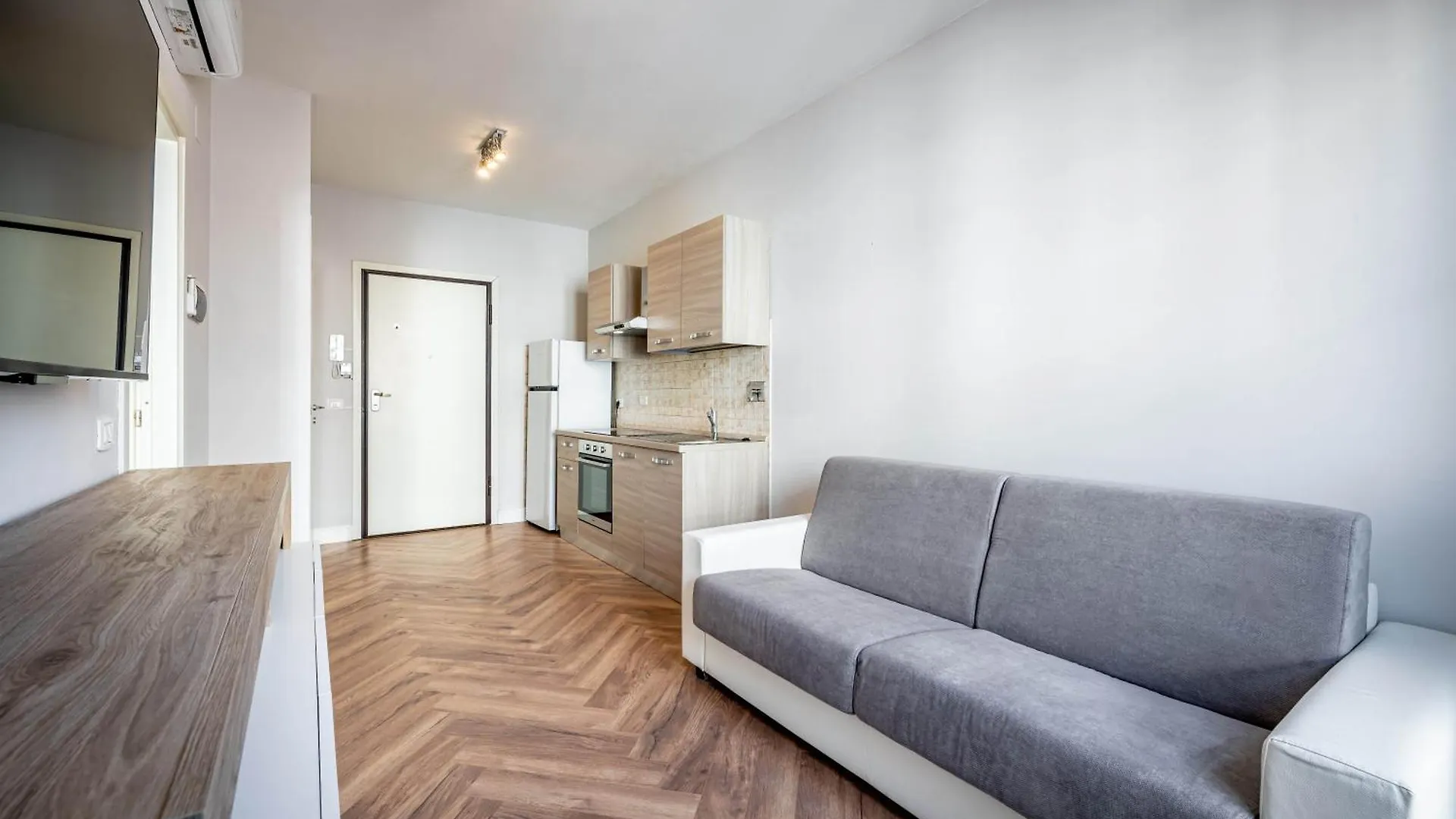 Yid Quiet Apartment With Parking Florence Italië